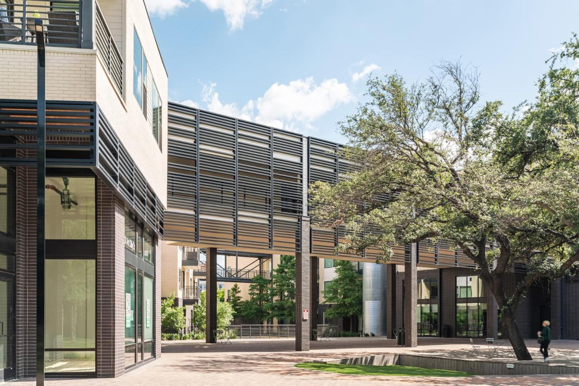 Eqr Weaver Austin Exterior photo